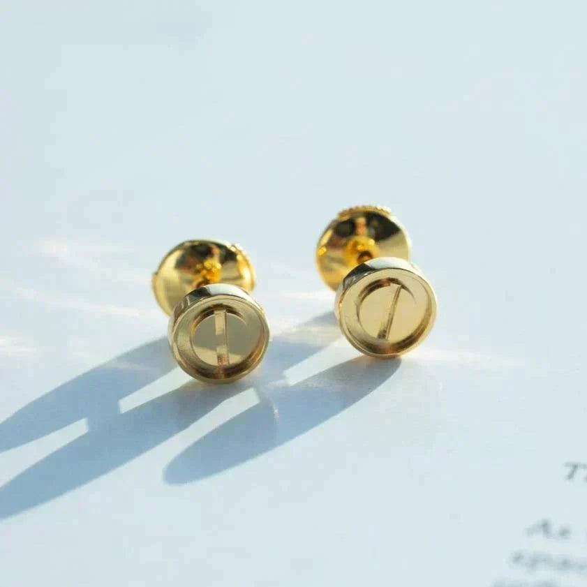 [⭐Novea]LOVE EARRINGS GOLD 10MM