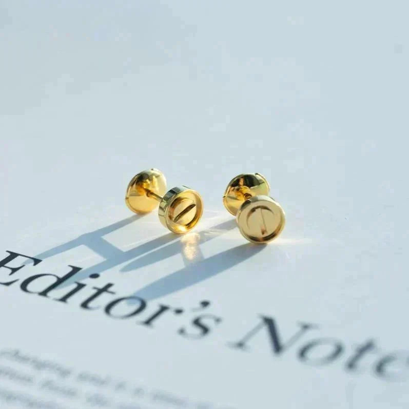 [⭐Novea]LOVE EARRINGS GOLD 10MM