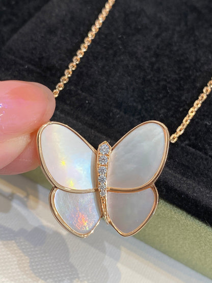 [⭐Novea]BUTTERFLY GOLD MOP DIAMOND NECKLACE