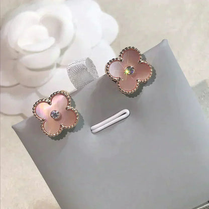[⭐Novea]CLOVER MEDIUM 1 MOTIFS  PINK MOP DIAMOND EARRINGS