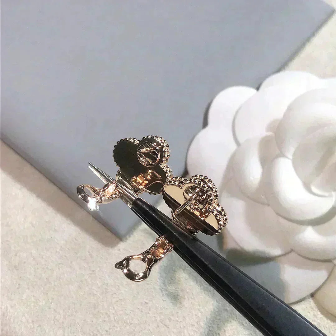 [⭐Novea]CLOVER MEDIUM 1 MOTIFS  PINK MOP DIAMOND EARRINGS