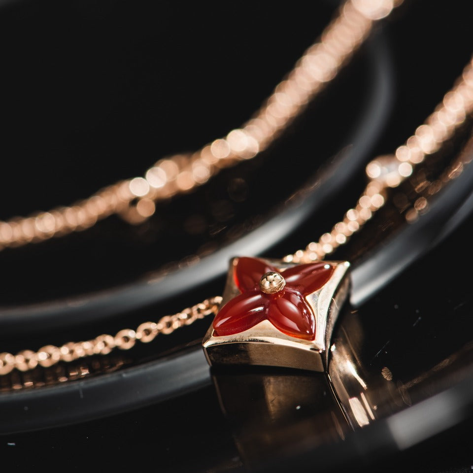 [⭐Novea]STAR NECKLACE PINK GOLD 1 DIAMOND