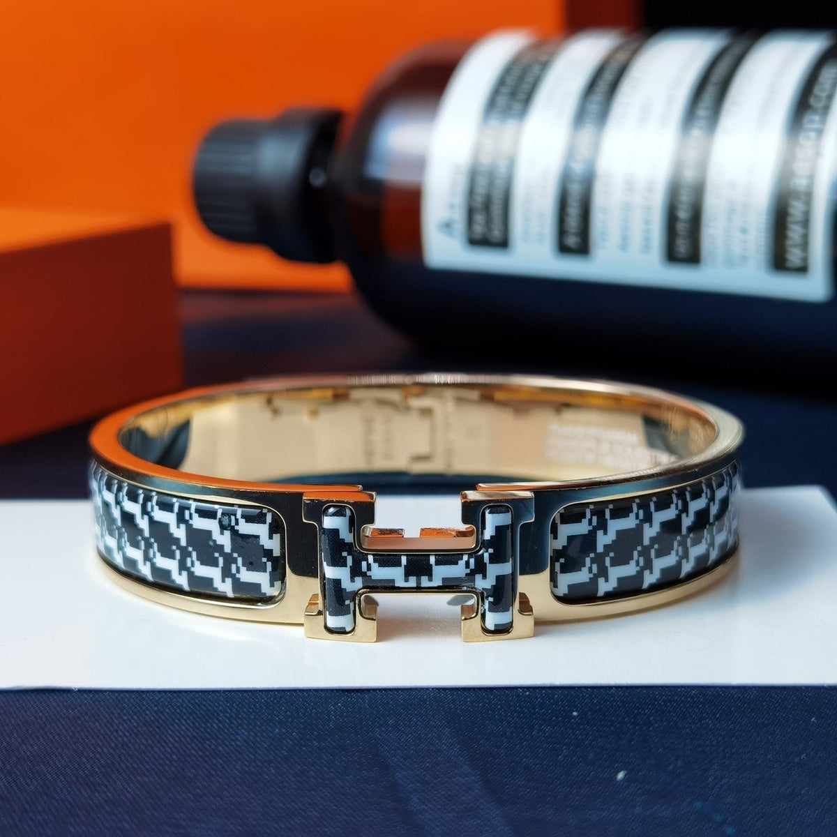 [⭐Novea]H HORSE BRACELET 12MM