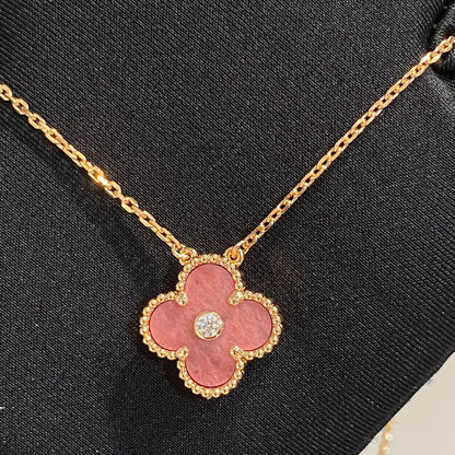 [⭐Novea]CLOVER 15MM DIAMOND RHODONITE NECKLACE