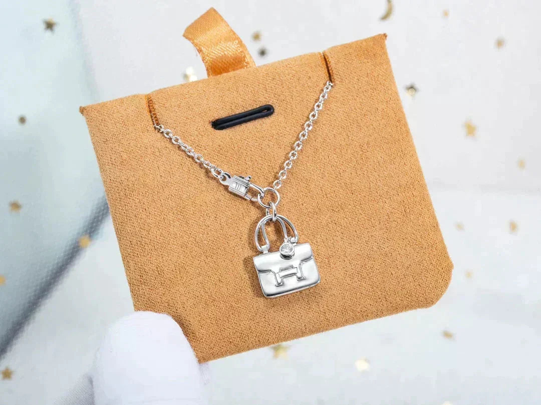 [⭐Novea]AMULETTE PEDANT SILVER NECKLACE