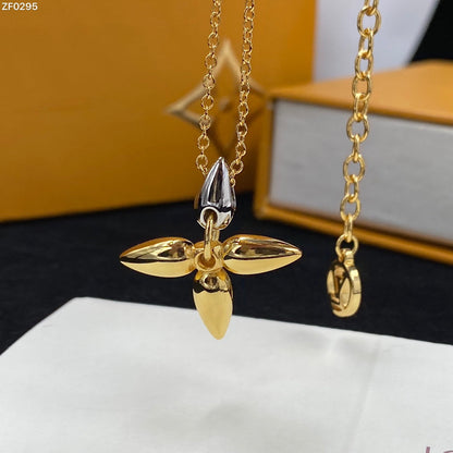 [⭐Novea]LOUISETTE PEDANT GOLD NECKLACE
