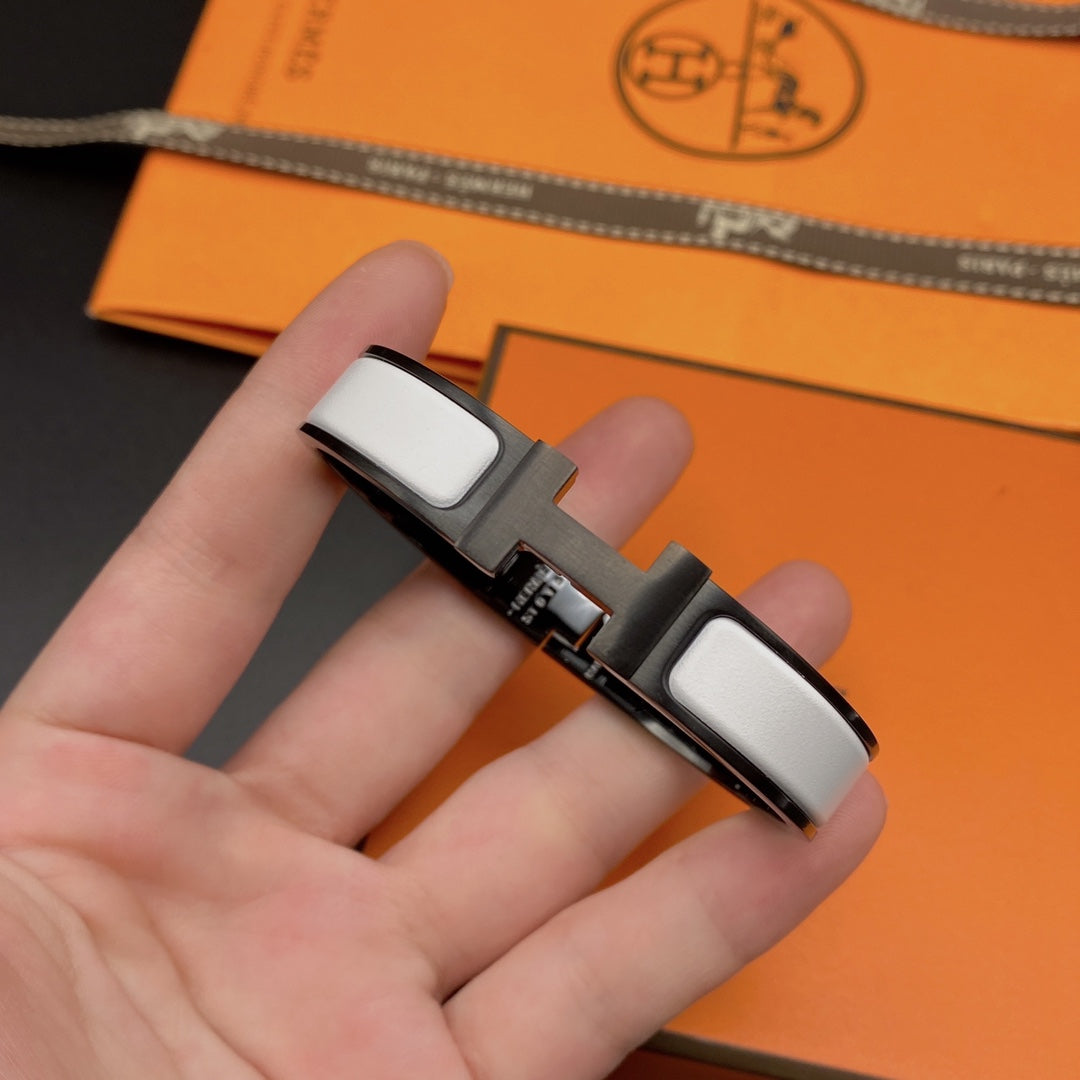 [⭐Novea]H BRACELET 12MM BLACK WHITE CERAMIC