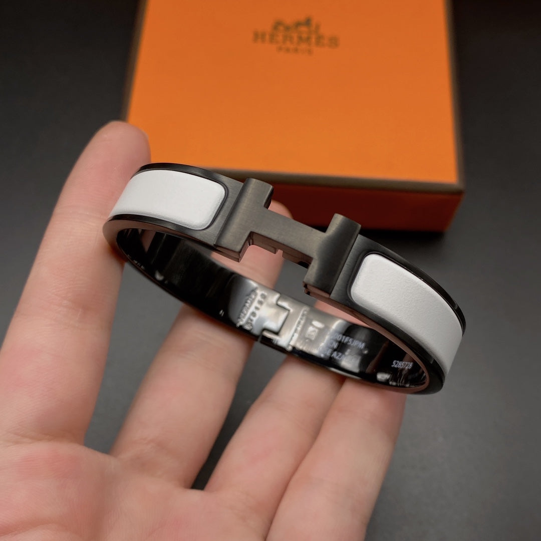 [⭐Novea]H BRACELET 12MM BLACK WHITE CERAMIC