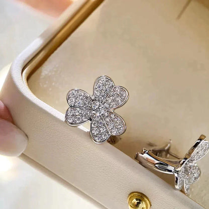 [⭐Novea]CLOVER COMOS DIAMOND EARRINGS SILVER