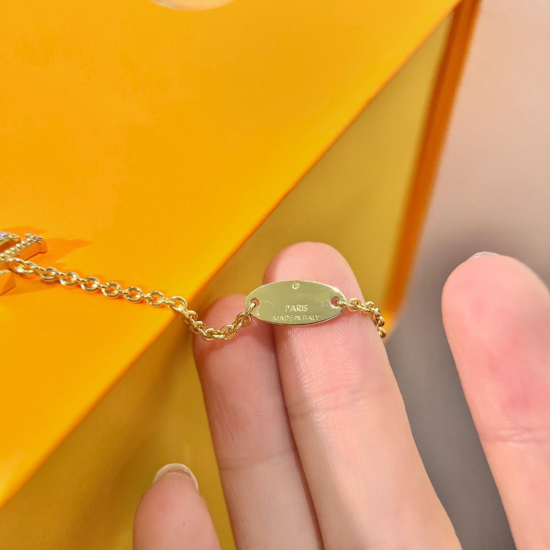 [⭐Novea]LOGO STAR MOTIF GOLD BRACELET