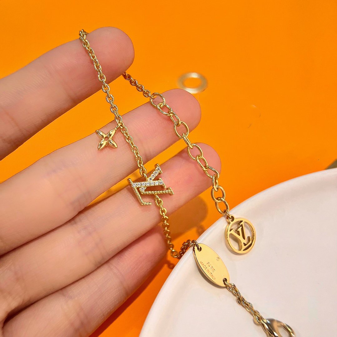 [⭐Novea]LOGO STAR MOTIF GOLD BRACELET