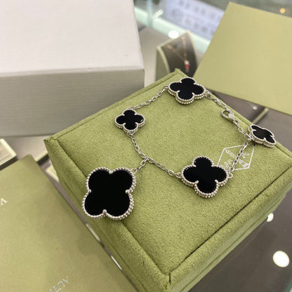 [⭐Novea]CLOVER 5 MOTIFS SIVLER ONYX BRACELET