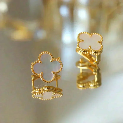[⭐Novea]CLOVER MEDIUM 1 MOTIFS  WHITE MOP STUD EARRINGS