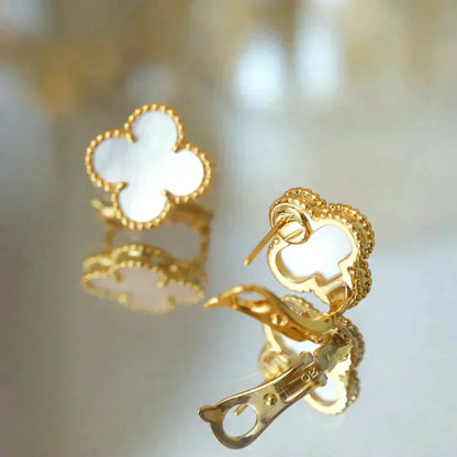 [⭐Novea]CLOVER MEDIUM 1 MOTIFS  WHITE MOP STUD EARRINGS