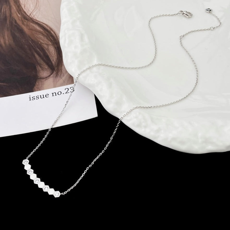 [⭐Novea]BEE MY LOVE DIAMOND NECKLACE