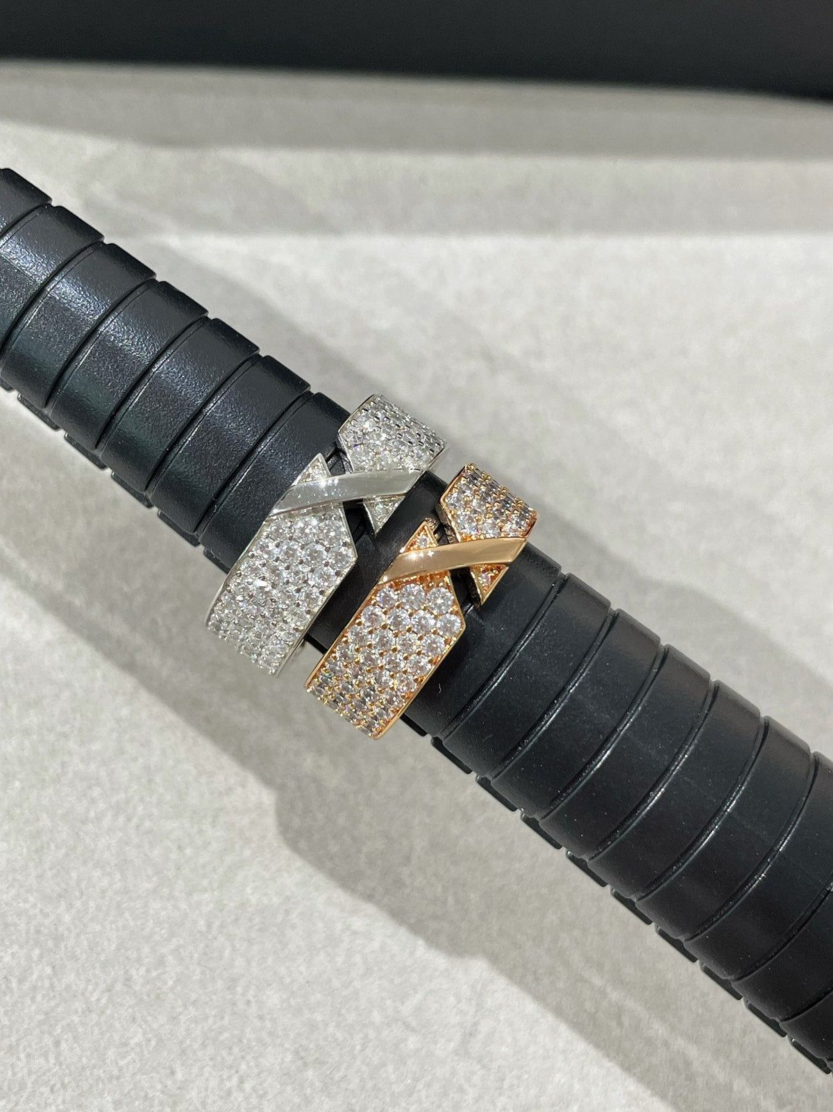 [⭐Novea]LIENS EVIDENCE  DIAMOND PAVED RING