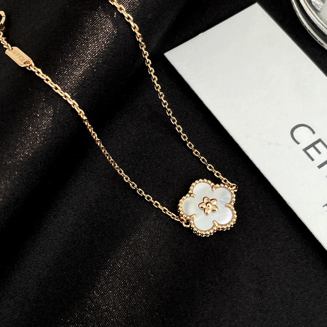[⭐Novea]LUCKY SPRING ROSE GOLD MOP BRACELET