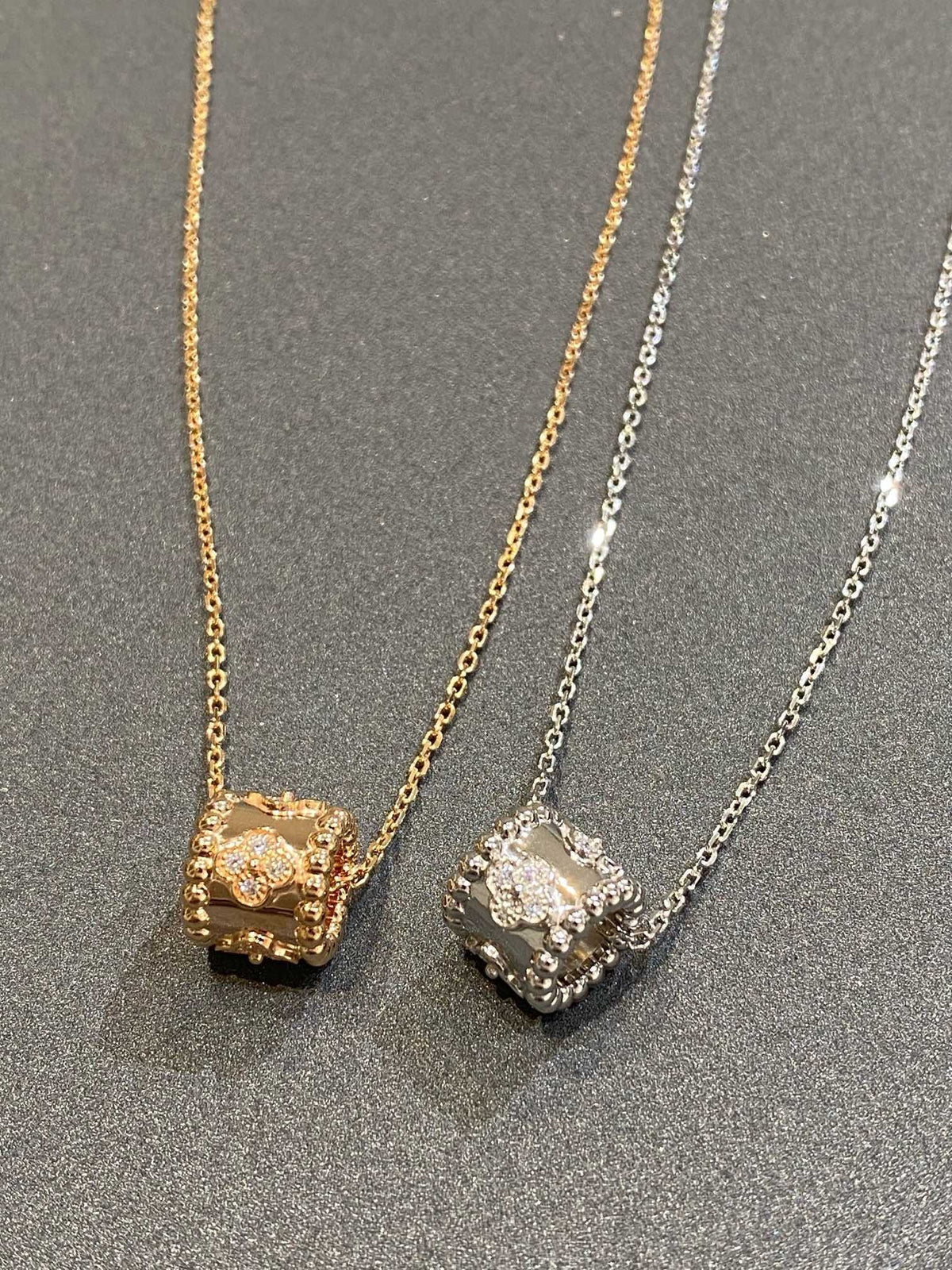 [⭐Novea]PERLEE PEDANT SIVLER DIAMOND NECKLACE