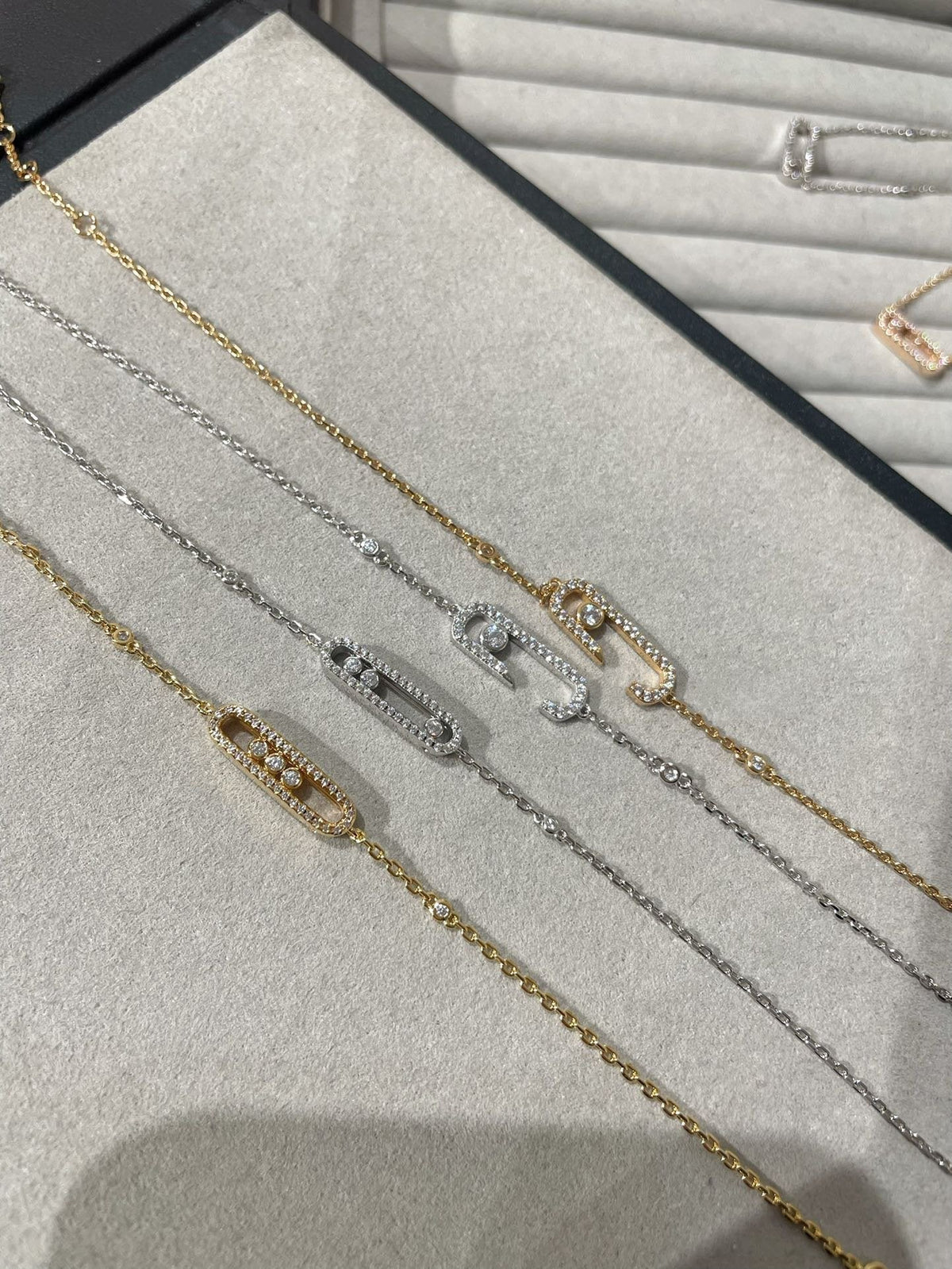 [⭐Novea]BABY MOVE DIAMOND BRACELET