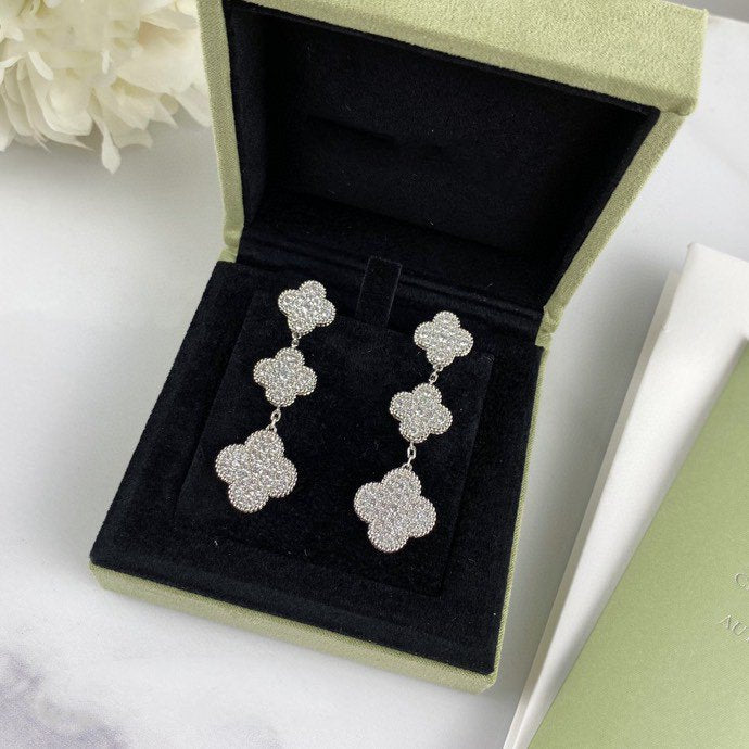 [⭐Novea]CLOVER 3 MOTIF DIAMOND SILVER DROP EARRINGS