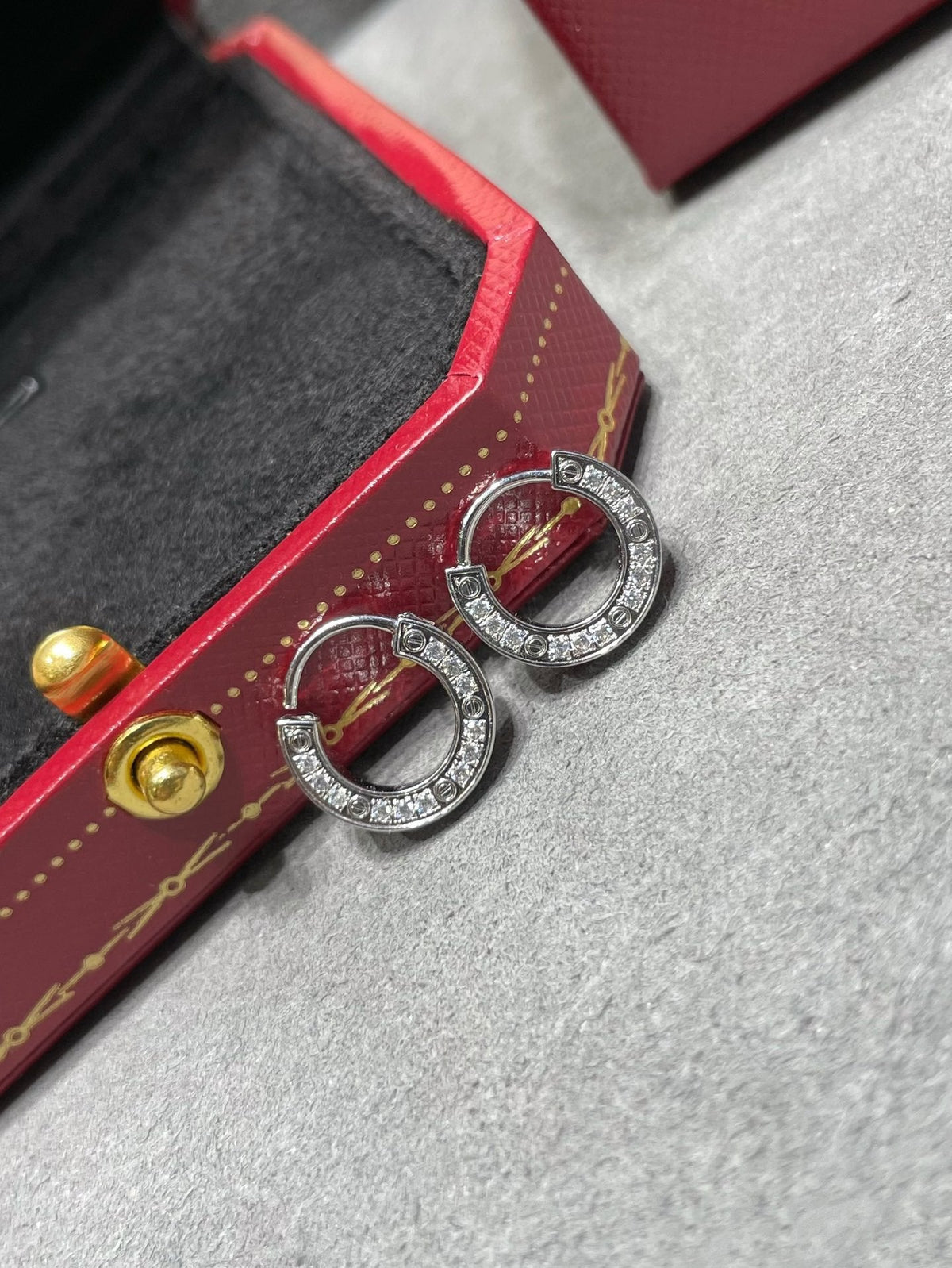 [⭐Novea]LOVE DIAMOND EARRINGS