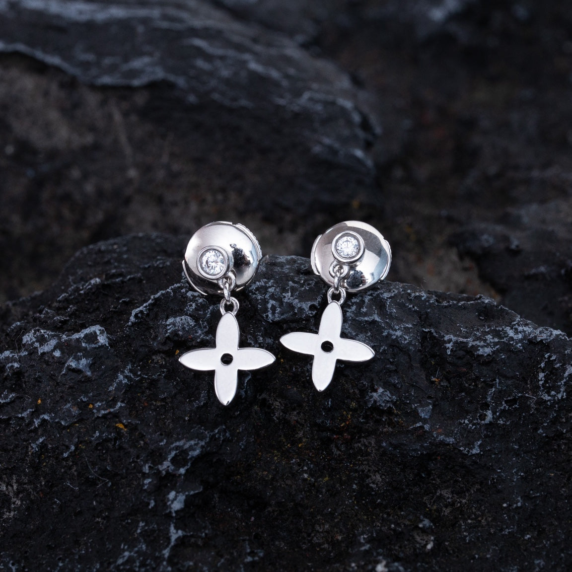 [⭐Novea]VIDYLLE SILVER DIAMOND MINI DROP EARRINGS
