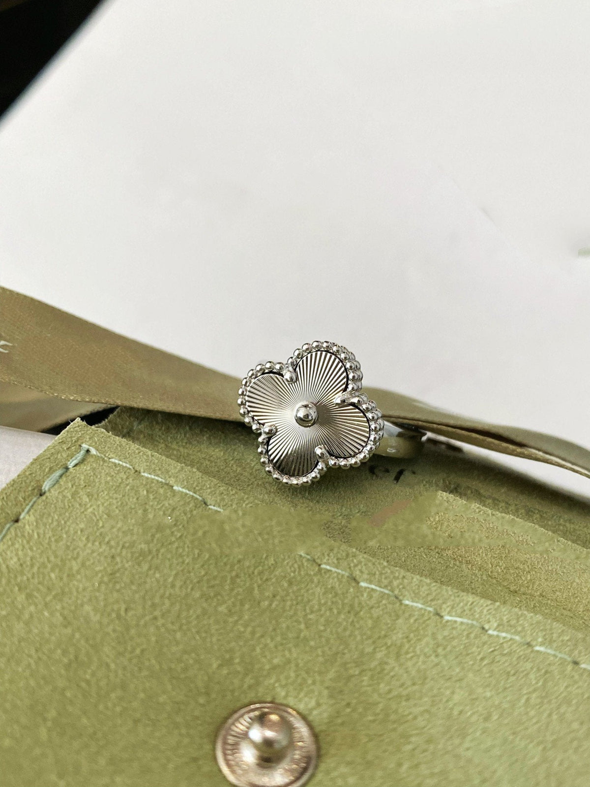 [⭐Novea]CLOVER SILVER RING