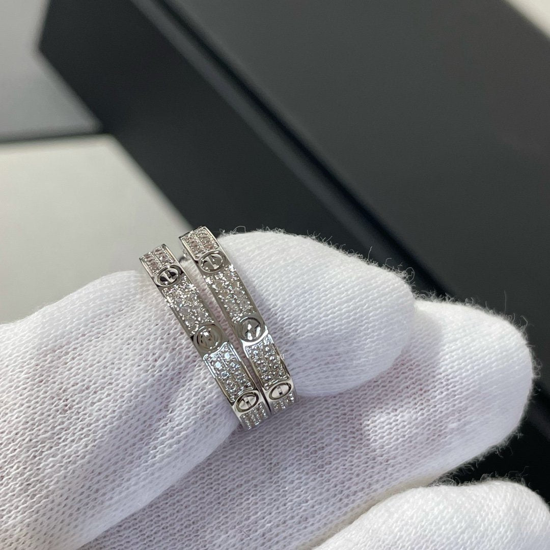 [⭐Novea]LOVE DIAMOND SILVER HOOP EARRINGS