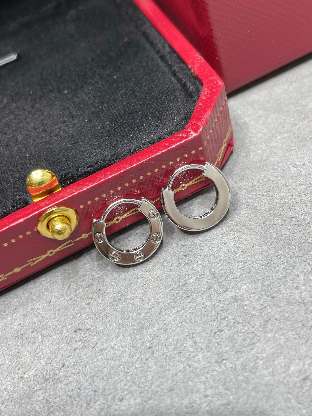[⭐Novea]LOVE MINI EARRINGS