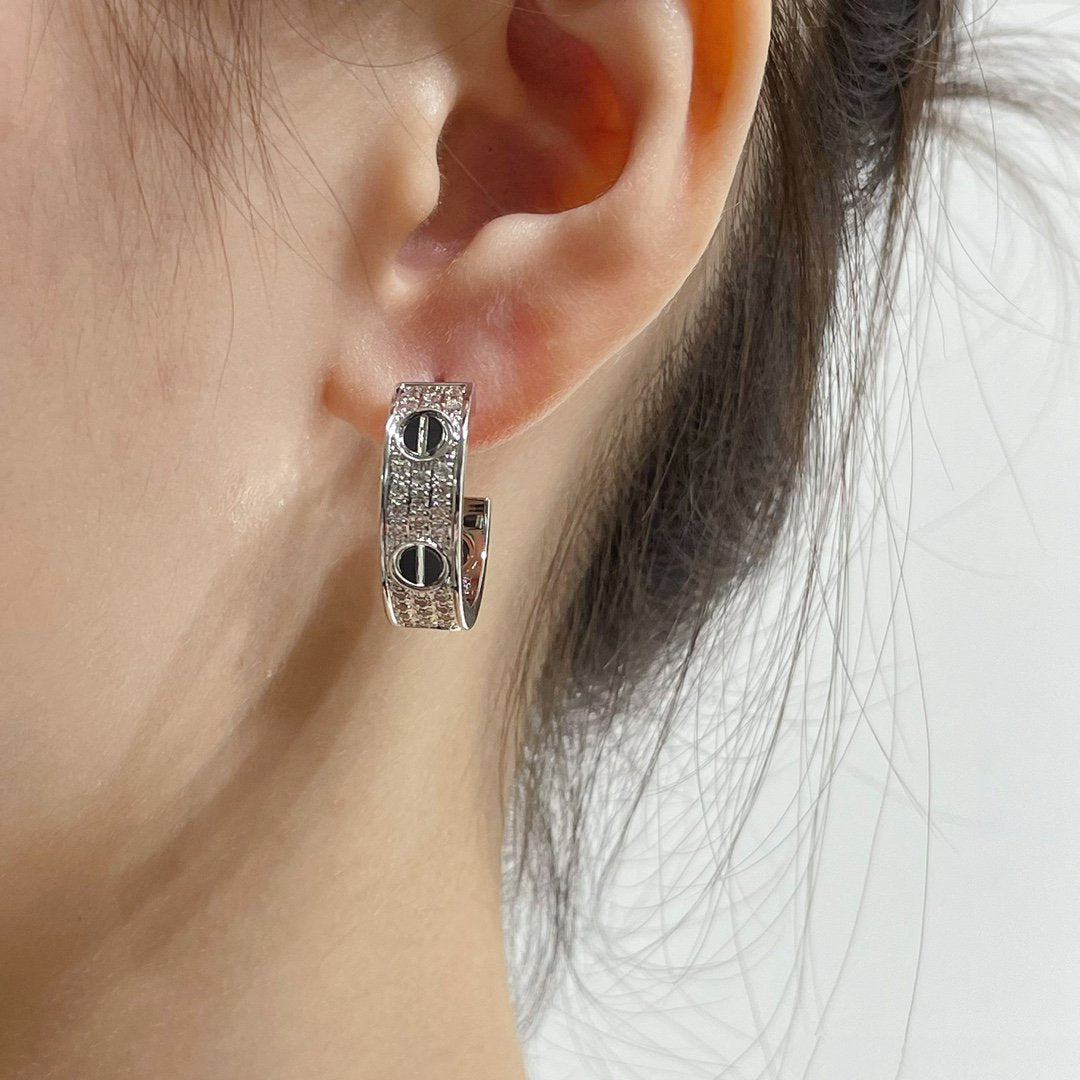 [⭐Novea]LOVE CERAMIC DIAMOND PAVED SILVER EARRINGS