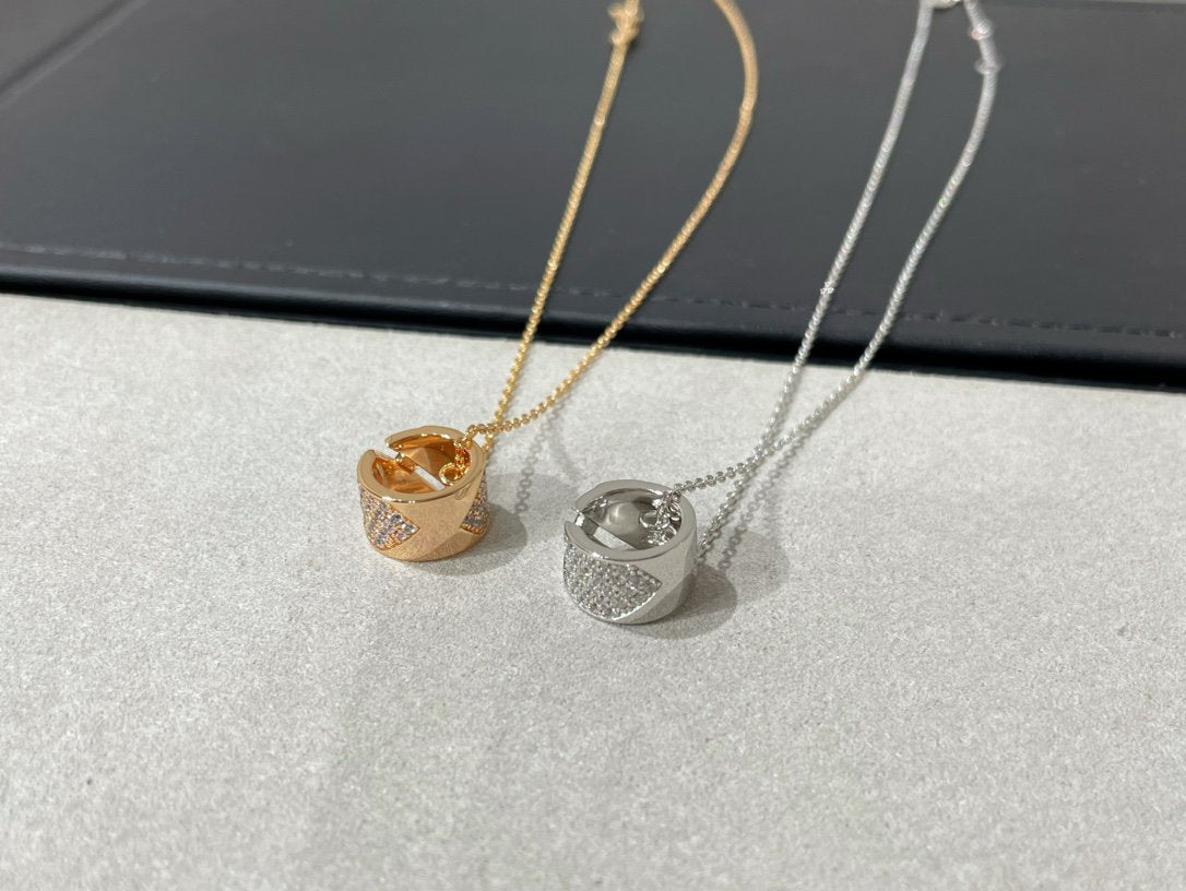 [⭐Novea]LIENS EVIDENCE DIAMOND PAVED NECKLACE