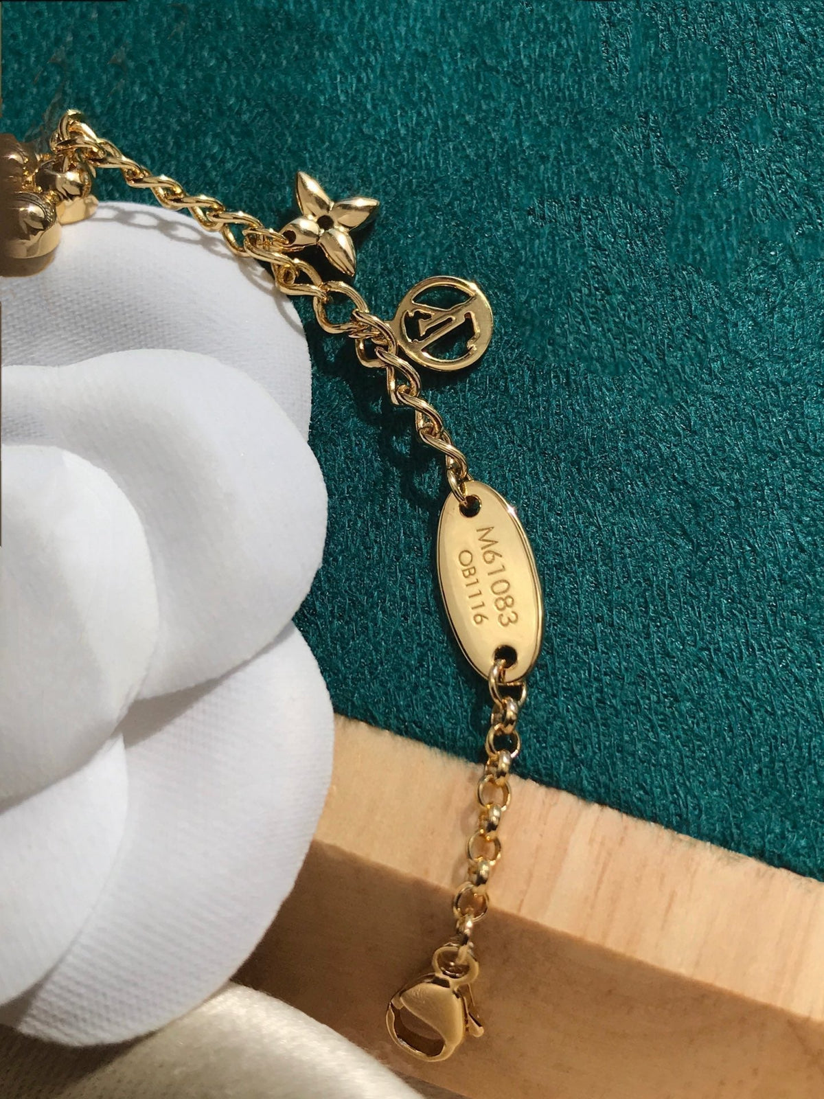 [⭐Novea]BLOOMING PINK GOLD MOP BRACELET