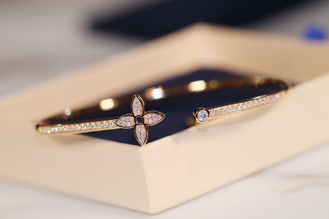 [⭐Novea]IDYLLE GOLD OPEN BRACELET DIAMOND PAVED