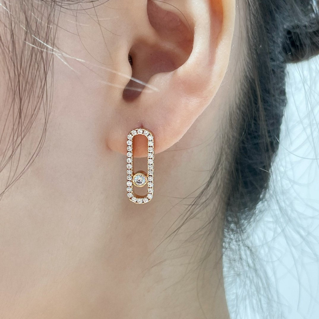 [⭐Novea]MOVE UNO STUD DIAMOND PAVED EARRINGS