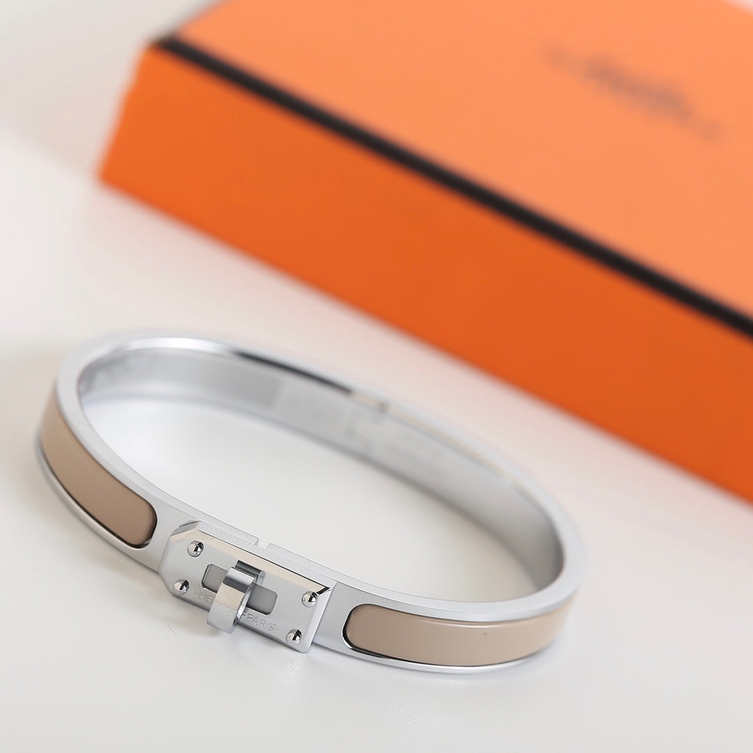 [⭐Novea]HM KELLY GREY BRACELET