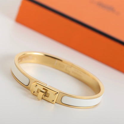 [⭐Novea]HM KELLY WHITE BRACELET