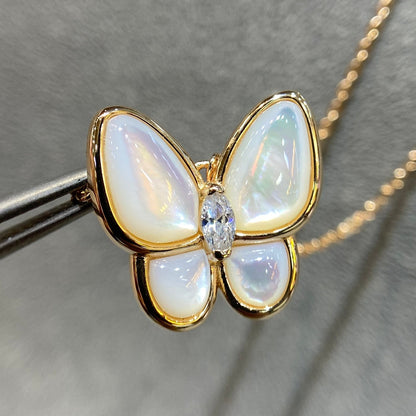 [⭐Novea]BUTTERFLY MOP DIAMOND NECKLACE