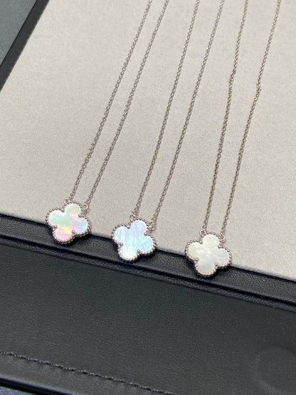 [⭐Novea]CLOVER MEDIUM SILVER WHITE MOP NECKLACE