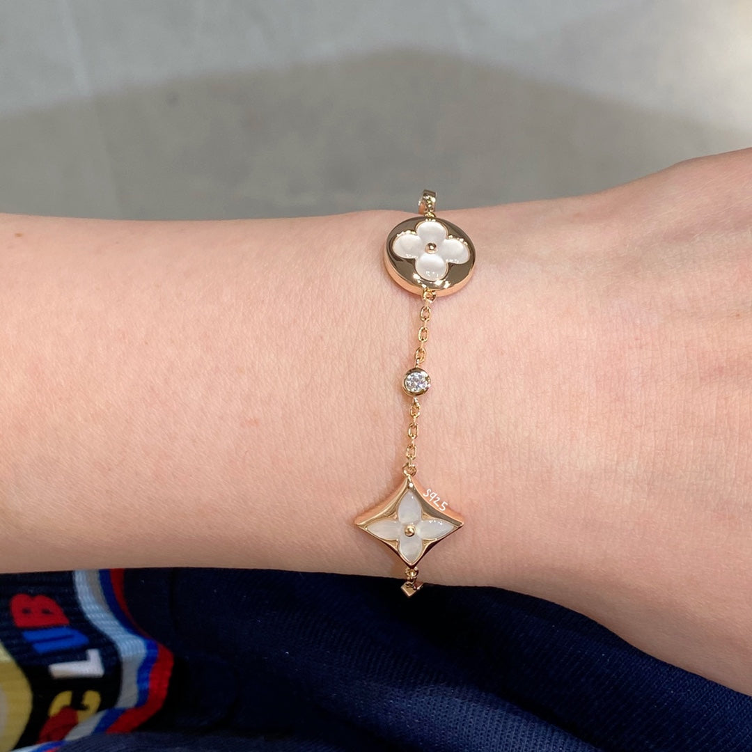 [⭐Novea]STAR AND SUN 4 MOTIF WHITE MOP PINK GOLD BRACELET