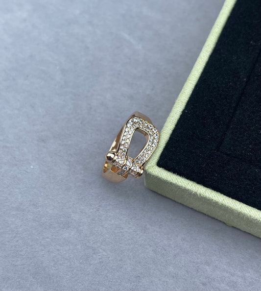 [⭐Novea]Wide Hoof-Shaped Diamond-Studded Ring