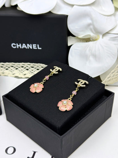 [⭐Novea]26C Pink Camellia Enamel Pendant with Double C Earrings