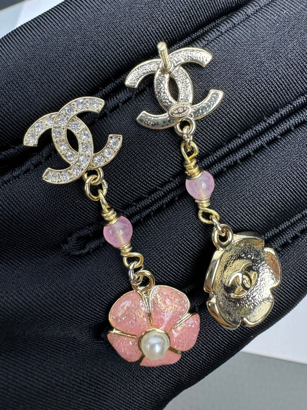 [⭐Novea]26C Pink Camellia Enamel Pendant with Double C Earrings