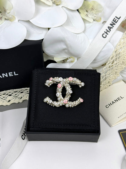 [⭐Novea]26C Pink-White Enamel Ice Cream Cone Double C Brooch
