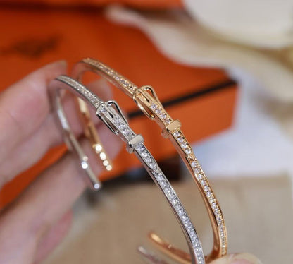 [⭐Novea]DIAMOND-ENCRUSTED BRACELET THREE COLORS