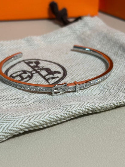[⭐Novea]DIAMOND-ENCRUSTED BRACELET THREE COLORS