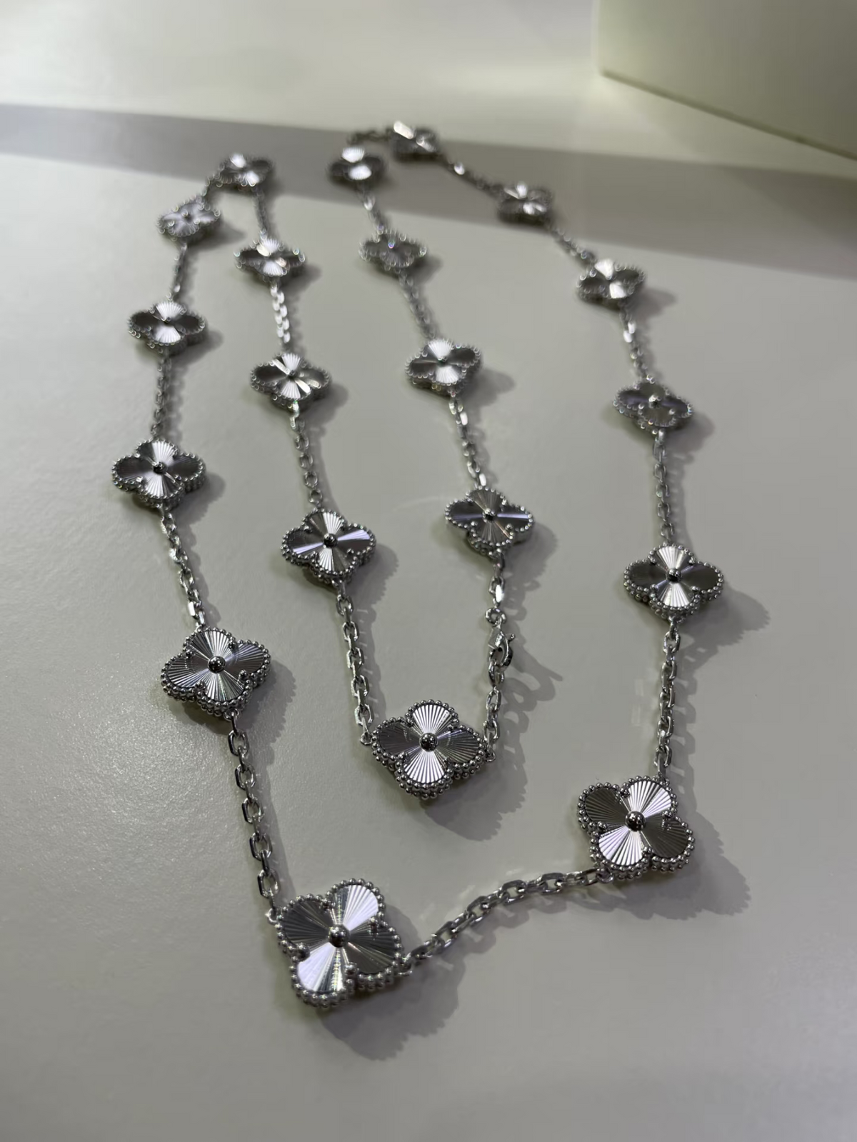 [⭐Novea]CLOVER 20 MOTIFS SILVER LASER
