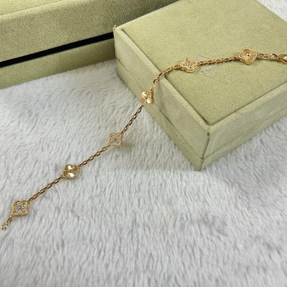 [⭐Novea]CLOVER 6 MOTIF DIAMOND LASER BRACELET