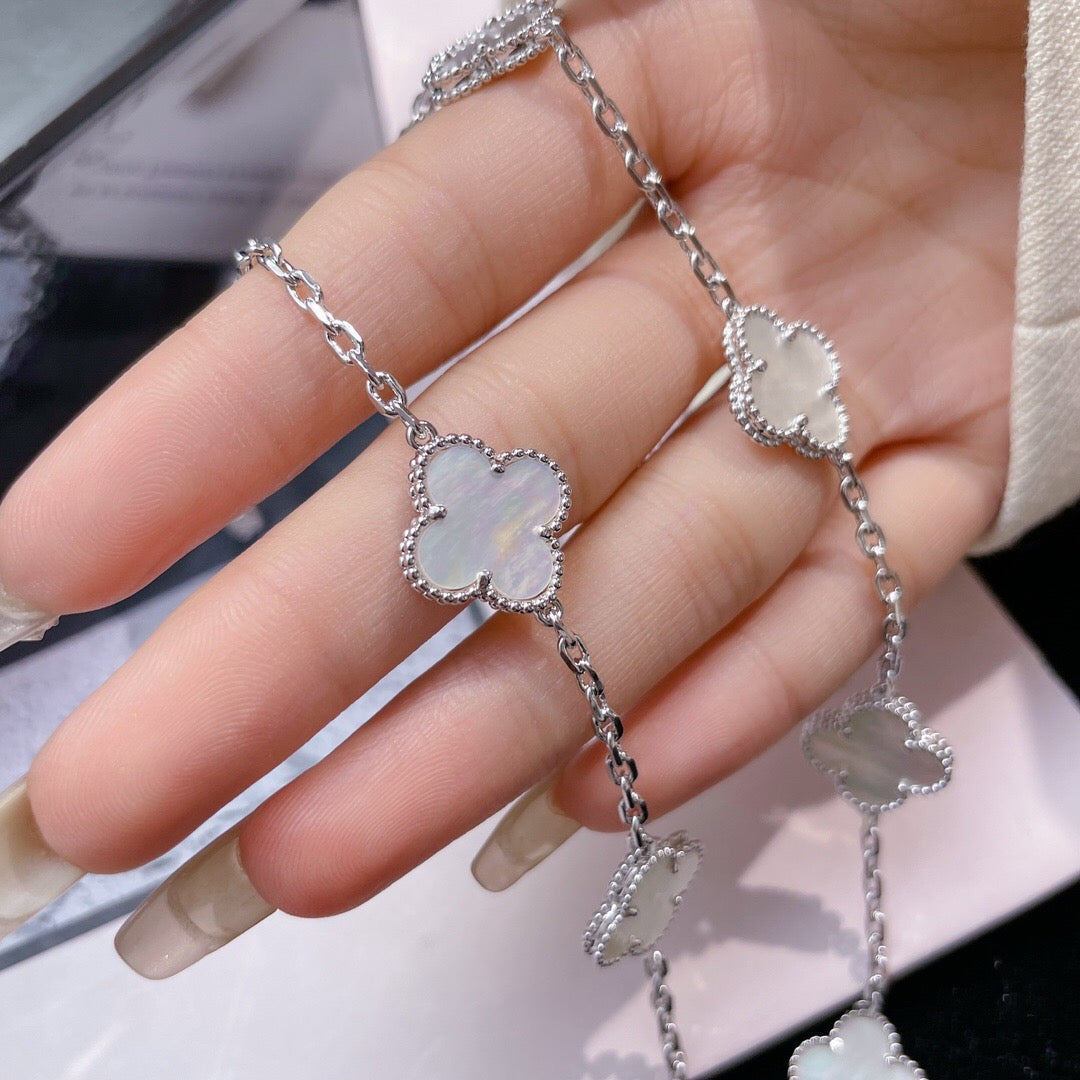 [⭐Novea]CLOVER 10 MOTIFS WHITE MOTHER OF PEARL NECKLACE
