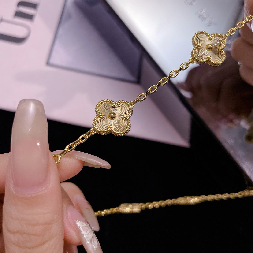 [⭐Novea]CLOVER 10 MOTIFS LASER NECKLACE
