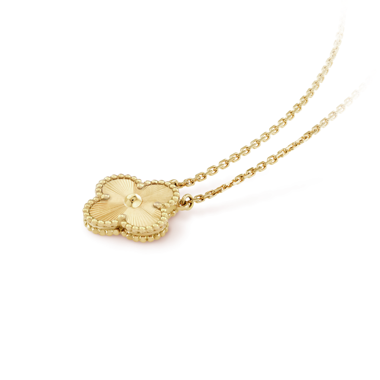 [⭐Novea]CLOVER 15MM LASER NECKLACE